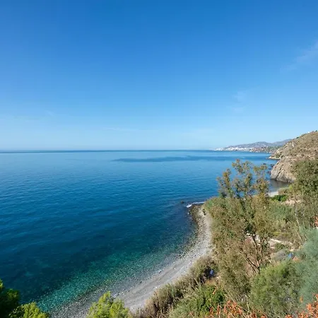 Holiday home Seaside Retreat: Nerja's Two-bedroom Oasis With Pool And Views
