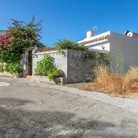 Holiday home Seaside Retreat: Nerja's Two-bedroom Oasis With Pool And Views