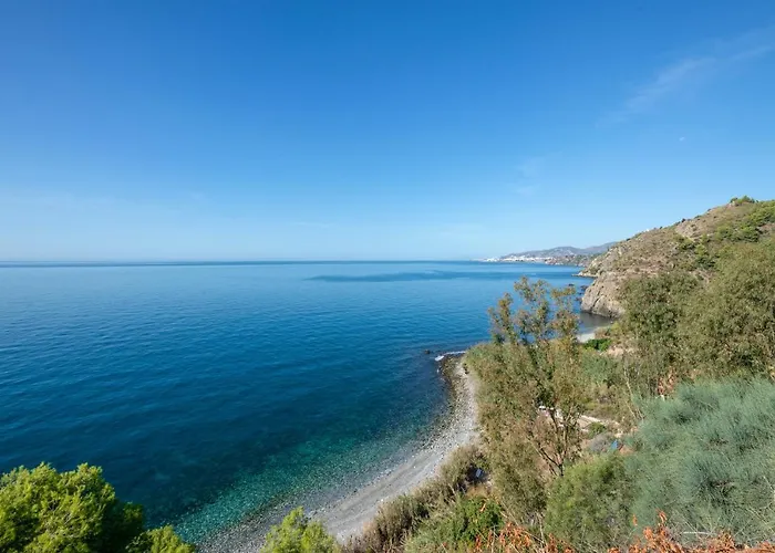 Сasa de vacaciones Charming House With Sea View, And Private Pool