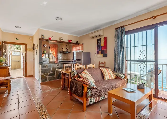 Сasa de vacaciones Charming House With Sea View, And Private Pool Nerja