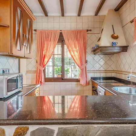 Seaside Retreat: Nerja's Two-bedroom Oasis With Pool And Views Holiday home *