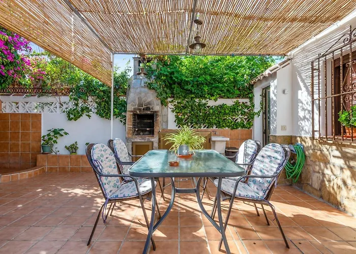 Seaside Retreat: Nerja's Two-bedroom Oasis With Pool And Views Holiday home